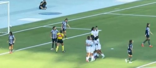 Gr&ecirc;mio levou a melhor (reprodu&ccedil;&atilde;o Youtube Botafogo TV)