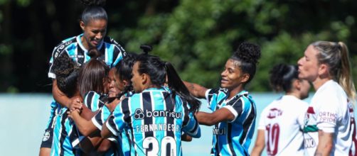 Gr&ecirc;mio marcou seus gols no primeiro tempo (Reprodu&ccedil;&atilde;o/Facebook/Gremio)