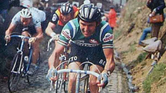 Roger De Vlaeminck al giro delle Fiandre, 9 aprile 1978 (Foto da Wikimedia commons, licenza SA 3.0 Deed/Mick Knapton Personal Photo collection).