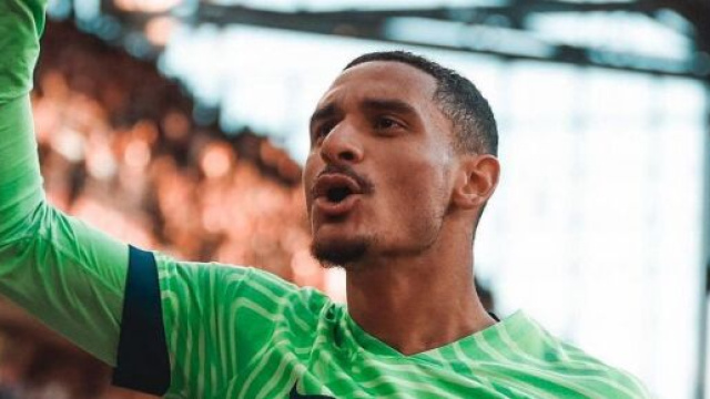 Maxence Lacroix, difensore del Wolfsburg @ profilo Instagram Lacroix.