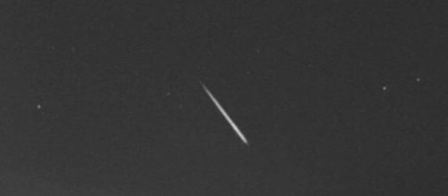 El posible misil bal&iacute;stico fue fotografiado y grabado por muchos vecinos de Catalunya y de la Comunidad Valenciana (X, @RedSpmn)