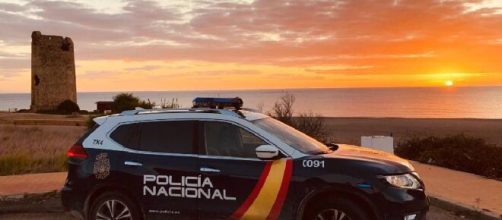 La Polic&iacute;a Nacional investiga lo ocurrido en Ourense (X@policia)