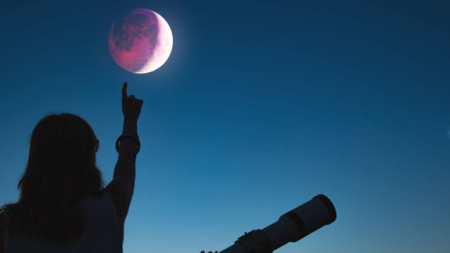 L'oroscopo del 10 marzo 2024, Leone nuove emozioni e Ariete giornata positiva