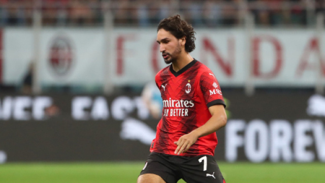 Yacine Adli sous les couleurs de l'AC Milan (capture X Instant Foot)