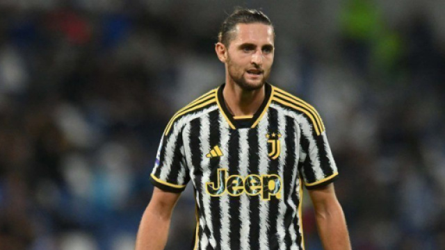 Adrien Rabiot, centrocampista francese.