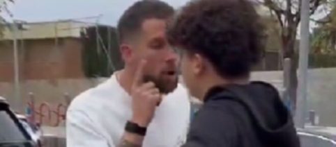 Inigo Martinez sort de sa voiture pour faire face à un supporter qui l'insulte (vidéo)