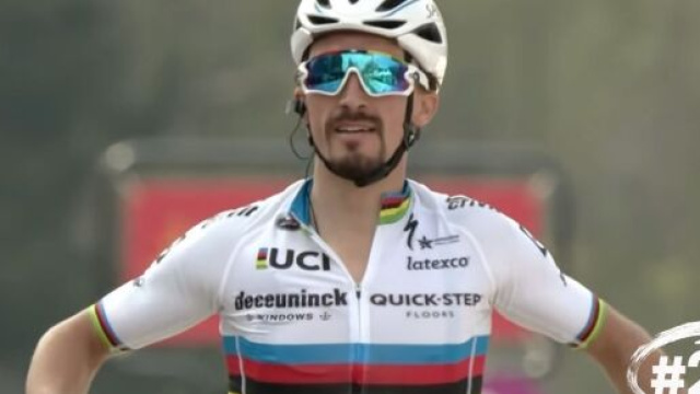 Julian Alaphilippe - Screenshot &copy; Eurosport.