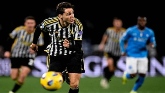 Federico Chiesa, nel mirino dell'Inter, in azione con la Juventus &copy;Instagram Federico Chiesa