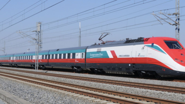 Frecciarossa Tricolore &copy; Flickr Ferrovie dello Stato.