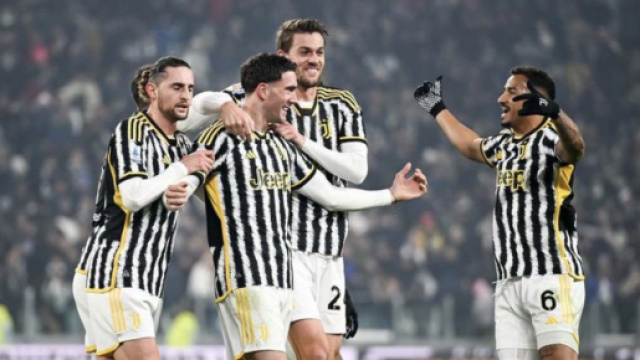 I giocatori della Juventus festeggiano dopo un goal - Profilo Instagram &copy; Daniele Rugani