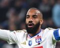 'Pas de gens extérieurs' : Riolo dévoile pourquoi Deschamps ne convoquera plus Lacazette