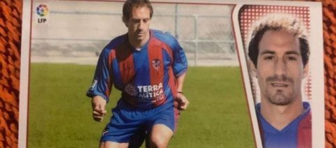 Furor por los cromos de Rubiales de futbolista: se venden a más de 1000 euros en Wallapop
