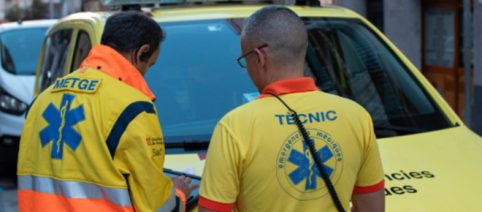 Fallece un motorista al chocar contra la pared de un edificio en Bellpuig