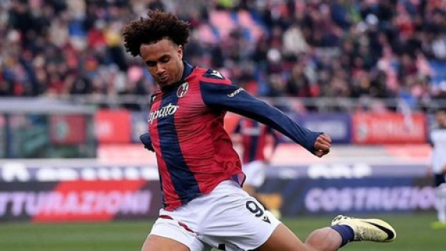 Joshua Zirkzee &copy; profilo Instagram Zirkzee