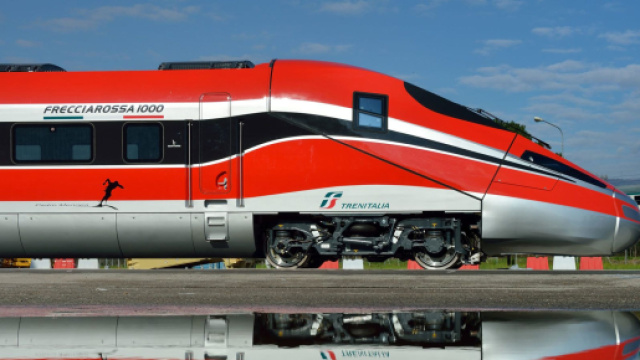 Trenitalia immagine del treno frecciarossa &copy; railway-news.com
