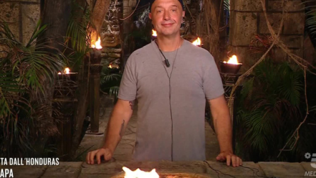 Joe Bastianich (&copy; L'Isola dei Famosi Mediaset).