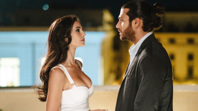 In foto Can Yaman e Francesca Chillemi &copy; Mediaset