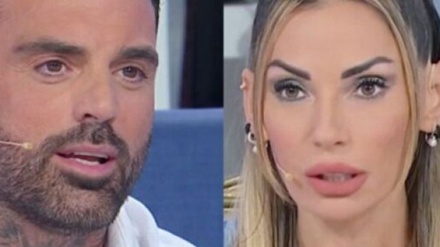 Ida Platano e Mario Cusitore durante una puntata di Uomini e donne &copy; Canale 5.