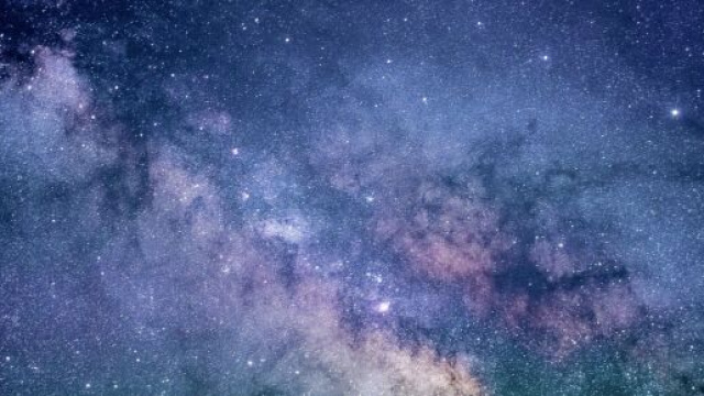 Stelle e nebulose dell'universo - &copy; Pixabay.