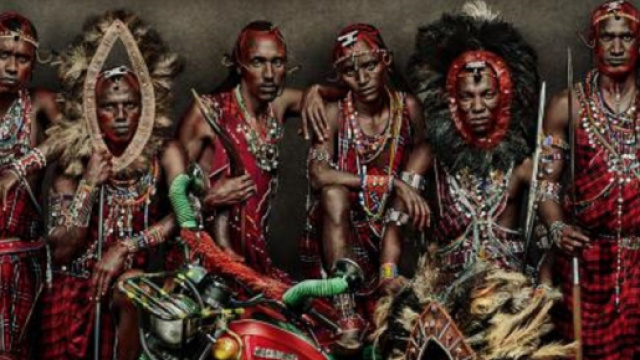 Una delle fotografie di Mario Testino &copy; Mario Testino.