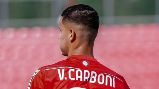Valentin Carboni con la maglia del Monza - &copy; Instagram