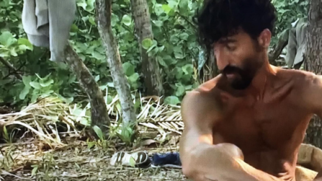 Edoardo Stoppa e Samuel Peron (&copy; L'Isola dei Famosi Mediaset).