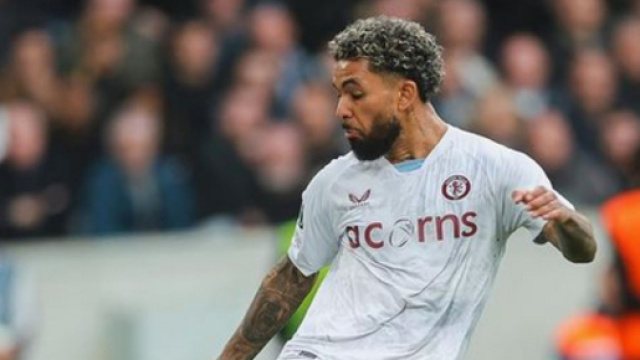 Douglas Luiz, Aston Villa - &copy; Instagram