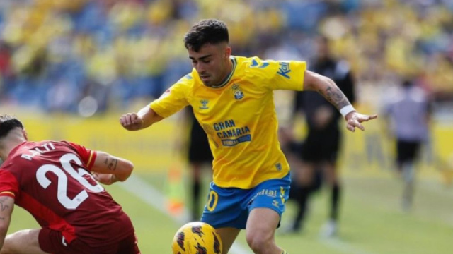 Moleiro con la maglia del Las Palmas - Instagram Ufficiale Moleiro &copy;