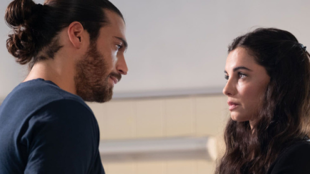 In foto Can Yaman e Francesca Chillemi &copy; Mediaset.