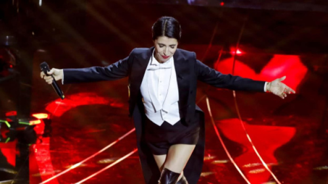 Giorgia durante l'esibizione a Sanremo 2024 &copy; foto dal profilo Facebook di Giorgia