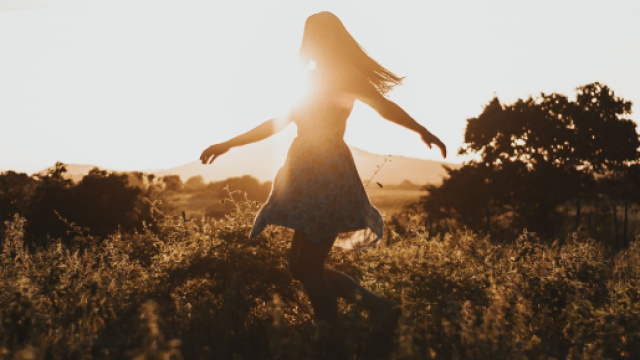 Felicit&agrave;, sole e natura - &copy; Foto Pixbay