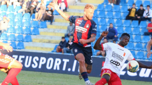 L'attaccante Giuseppe Panico sar&agrave; riscattato dalla Carrarese - &copy; FcCrotone.It