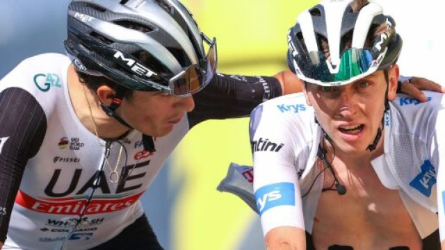 Tadej Pogacar in crisi al Tour de France 2023 - Screenshot &copy; Eurosport