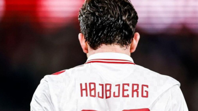 Pierre-Emile H&oslash;jbjerg - &copy; profilo ufficiale Pierre-Emile H&oslash;jbjerg Instagram