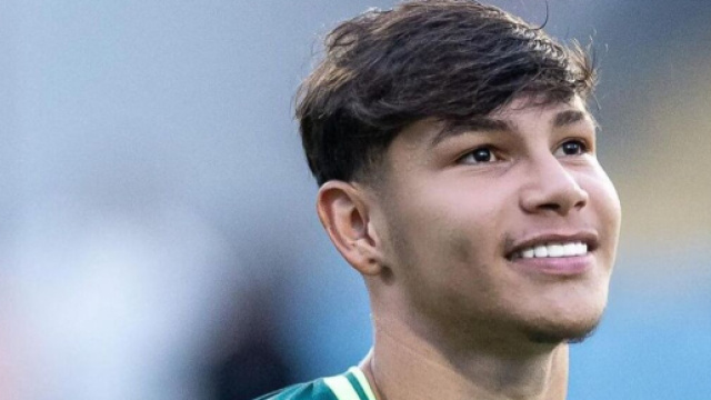 Bel&egrave; con la maglia del Palmeiras - &copy; Instagram
