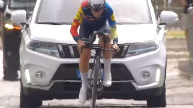 Elisa Longo Borghini nella crono dei Campionati italiani di ciclismo - Screenshot &copy; Raisport