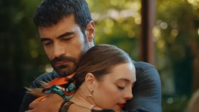 In foto Gulcemal e Deva, screenshot &copy; Fox