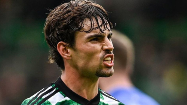 Matt O'Riley, centrocampista del Celtic - Foto &copy; X/O'Riley.