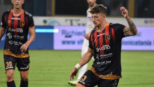 Matteo Gilli con la maglia del Picerno - &copy; Instagram / Matteo Gilli