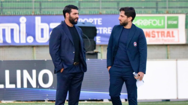 Raffaele Vrenna e Antonio Amodio del Crotone - &copy; Facebook / FcCrotone