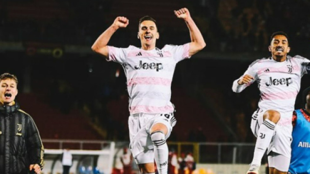 Arek Milik, attaccante della Juventus &copy; Instagram
