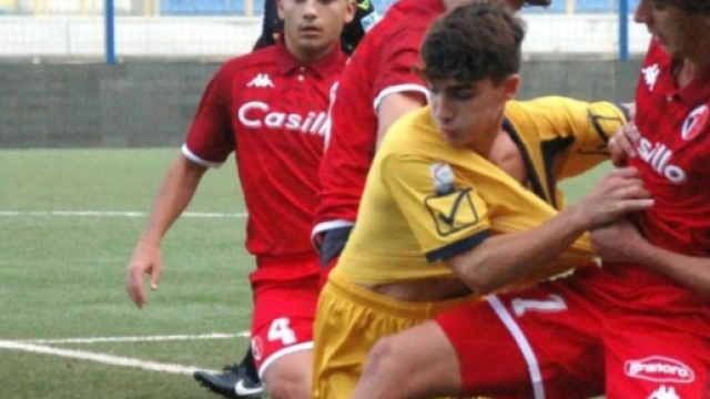 Mario Aprea in azione con la Juve Stabia - &copy; Instagram / Mario Aprea.