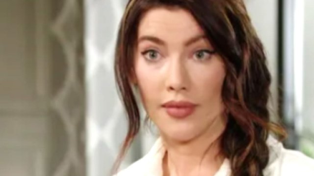 Steffy sorpresa dalla visita di Liam, scena di Beautiful &copy; CBS