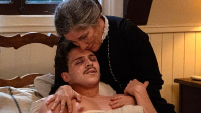 Petra e Feliciano nel momento dell'addio &copy; La Promessa