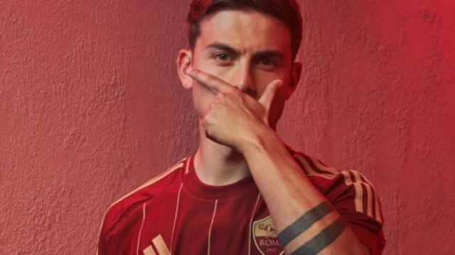 Paulo Dybala, attaccante della Roma. Foto &copy; AS Roma.