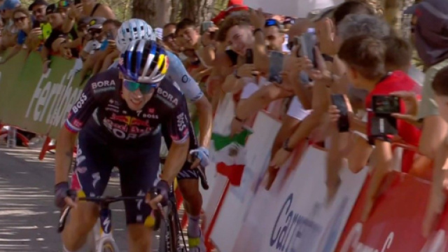 La vittoria di Primoz Roglic a Cazorla - Screenshot &copy; Eurosport