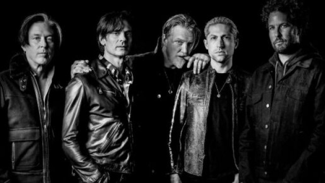 Queens of the Stone Age: foto promozionale per il tour italiano del 2024 &copy; Queens of the Stone Age.