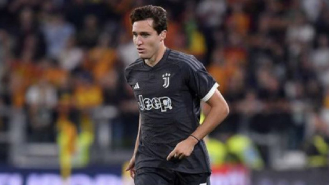 Federico Chiesa con la maglia della Juventus &copy; profilo Instagram fedexchiesa