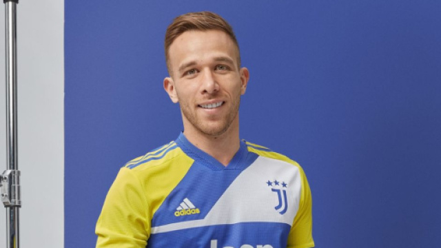 Arthur, centrocampista della Juventus. Foto &copy; Facebook/Arthur