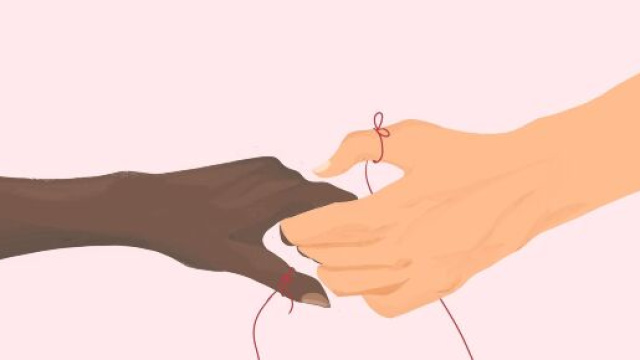 Mani con filo rosso a unirle &copy; Pixabay